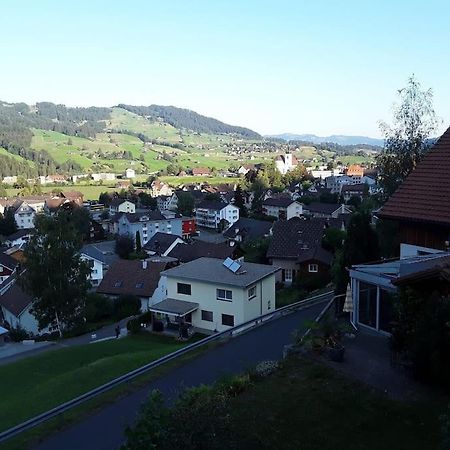 Zwinglis Ferienwohnung Rosi Nesslau Exteriér fotografie